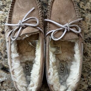 UGG Cream and Tan Fleece-Lined Slippers